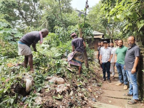 Cleaning Gaffargaon (3)